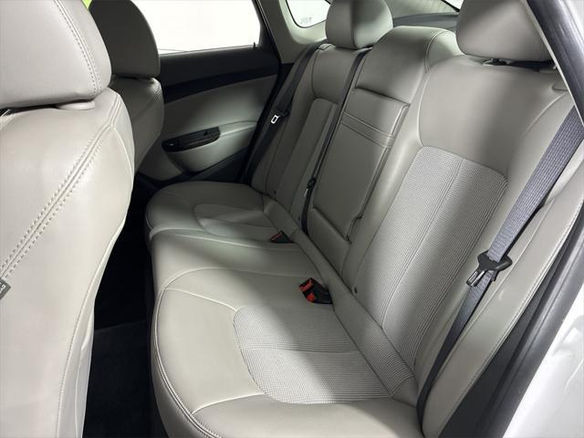 Photo of 2015 Summit White Buick Verano