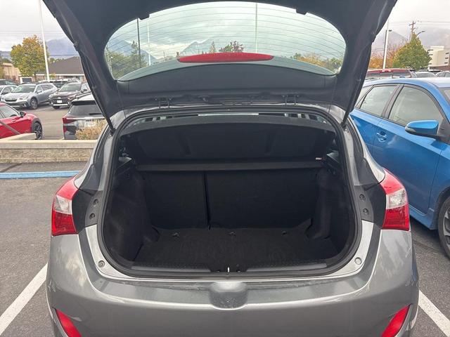 Photo of 2017 Galactic Gray Hyundai Elantra GT