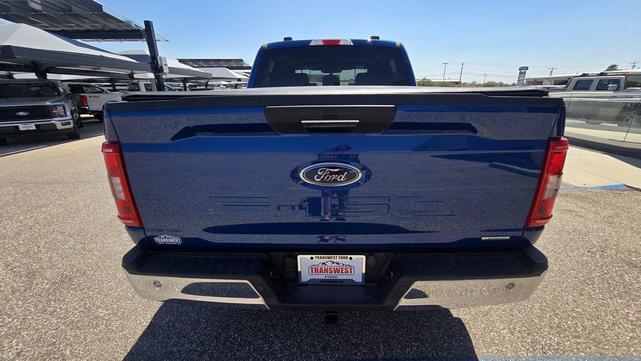 Photo of 2022 Blue Ford F-150