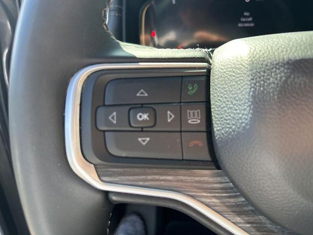 Photo of 2024 Baltic Gray Metallic Clearcoat Jeep Wagoneer