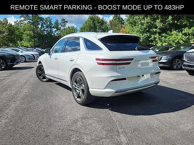 Photo of 2024 Uyuni White Genesis Electrified GV70