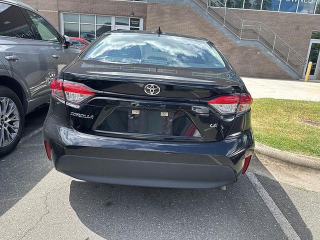 Photo of 2023 Midnight Black Metallic Toyota Corolla