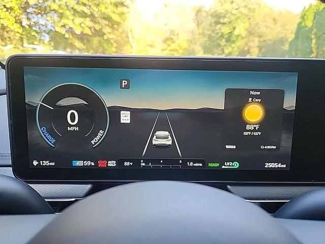Photo of 2023 Uyuni White Genesis GV60