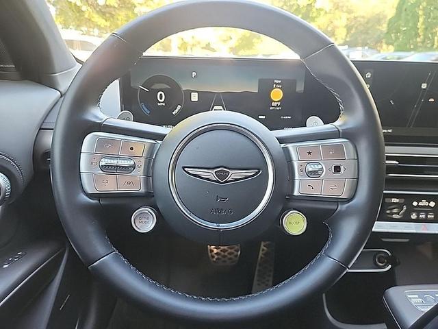 Photo of 2023 Uyuni White Genesis GV60