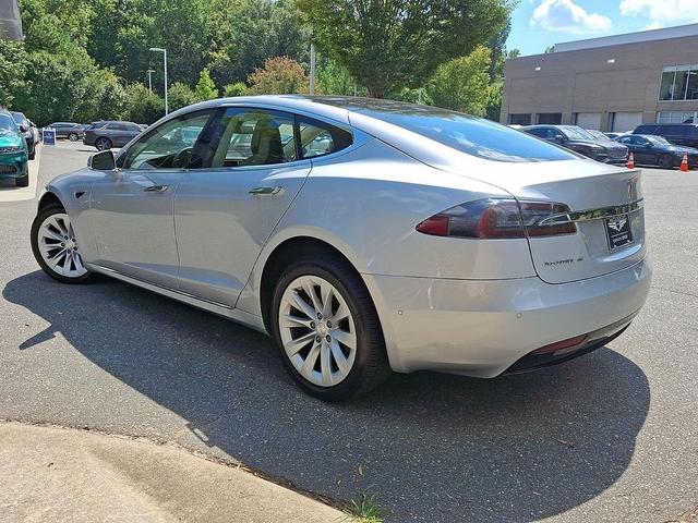 Photo of 2017 Silver Metallic - SSS Tesla Model S