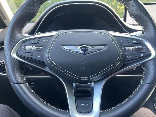Photo of 2024 Vik Black Genesis Electrified GV70