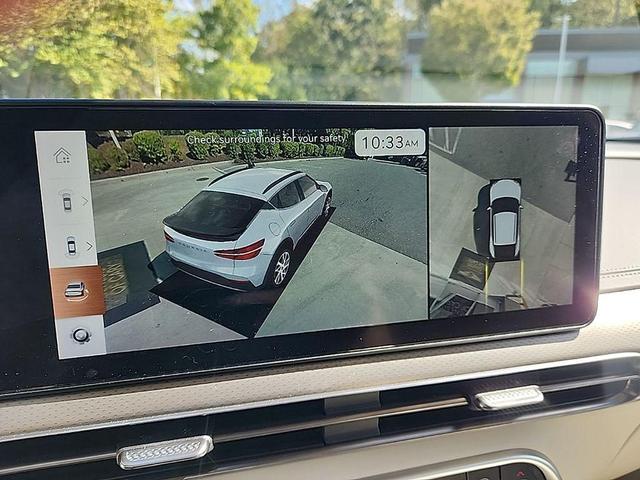 Photo of 2024 Uyuni White Genesis GV60
