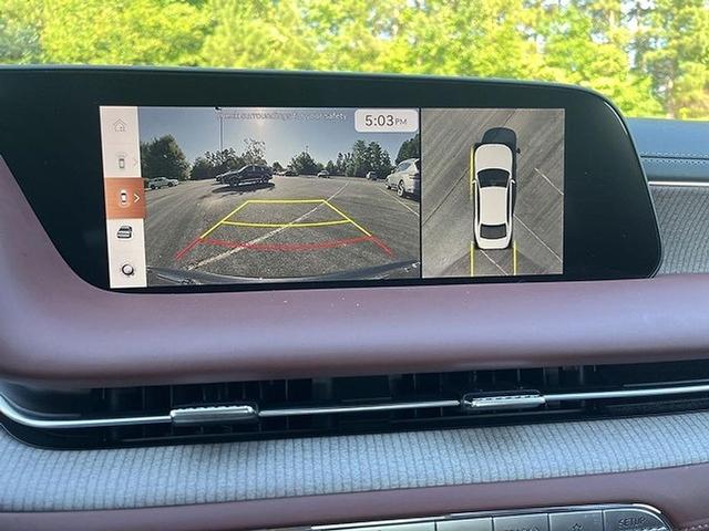 Photo of 2024 Makalu Gray Genesis G90