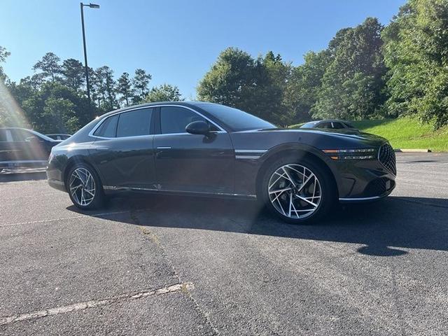 Photo of 2024 Makalu Gray Genesis G90