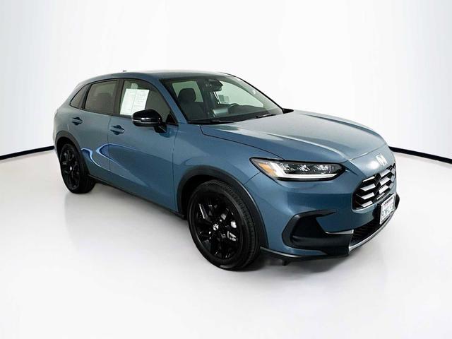 Photo of 2023 Nordic Forest Pearl Honda HR-V