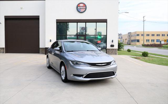 2016 Chrysler 200