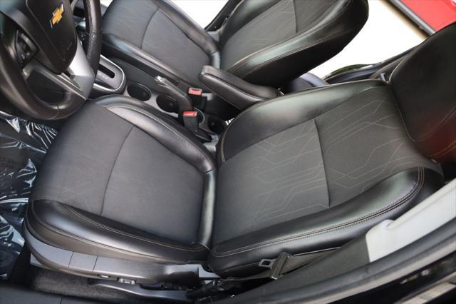 Photo of 2020 BLACK Chevrolet Trax