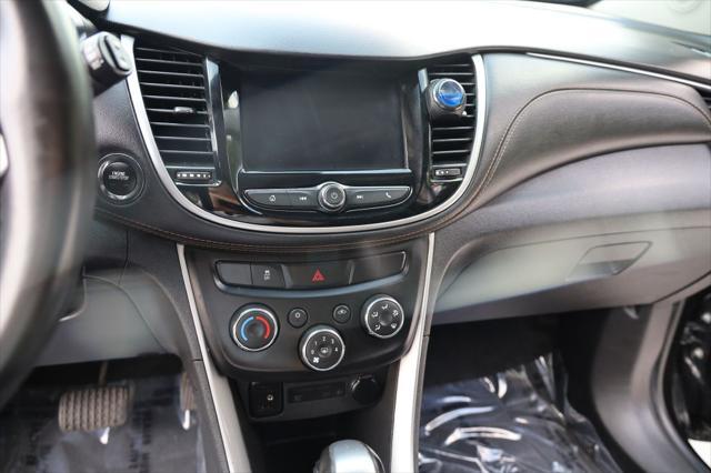 Photo of 2020 BLACK Chevrolet Trax
