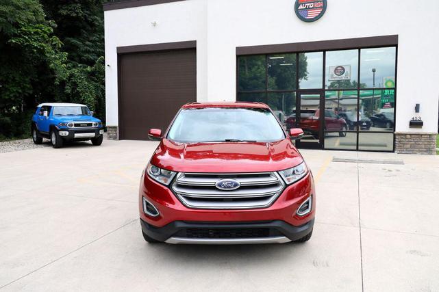 Photo of 2015 Ruby Red Metallic Tinted Clearcoat Ford Edge