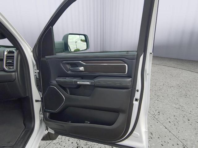 Photo of 2025 Bright White Clearcoat RAM 1500