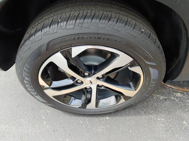 Photo of 2024 Sterling Gray Metallic Chevrolet Trax