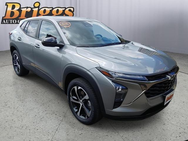 Photo of 2024 Sterling Gray Metallic Chevrolet Trax