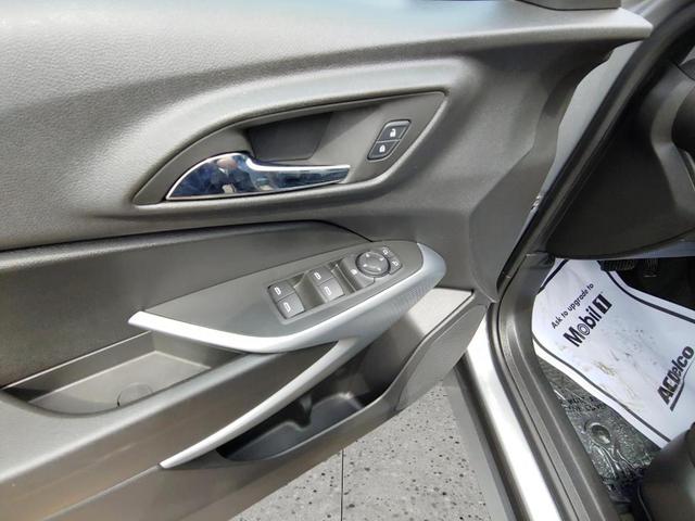 Photo of 2024 Sterling Gray Metallic Chevrolet Trax