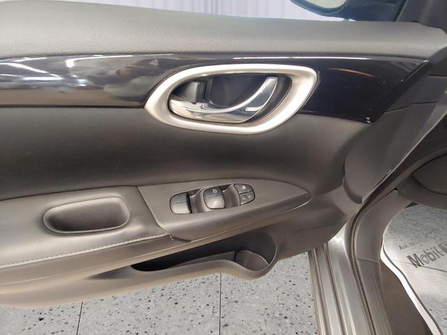 Photo of 2019 Gun Metallic Nissan Sentra