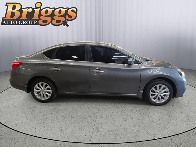 Photo of 2019 Gun Metallic Nissan Sentra