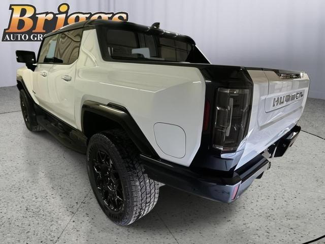 Photo of 2025 White GMC HUMMER EV Pickup