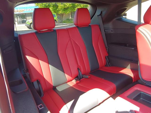 Photo of 2022 Liquid Carbon Metallic Acura MDX