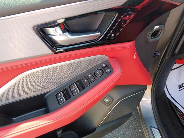 Photo of 2022 Liquid Carbon Metallic Acura MDX