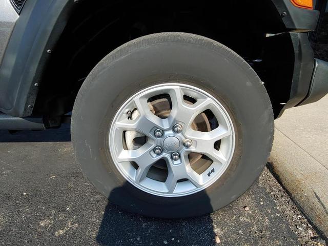 Photo of 2021 Granite Crystal Clearcoat Metallic Jeep Wrangler Unlimited
