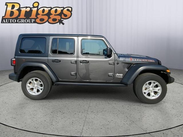 Photo of 2021 Granite Crystal Clearcoat Metallic Jeep Wrangler Unlimited