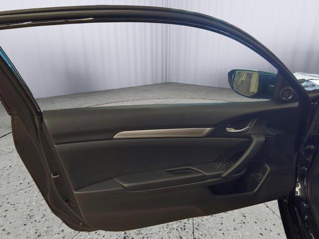 Photo of 2020 Crystal Black Pearl Honda Civic