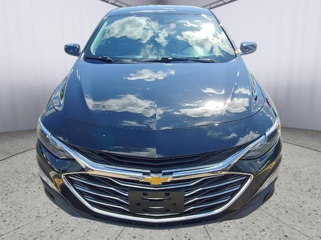 Photo of 2019 Mosaic Black Metallic Chevrolet Malibu