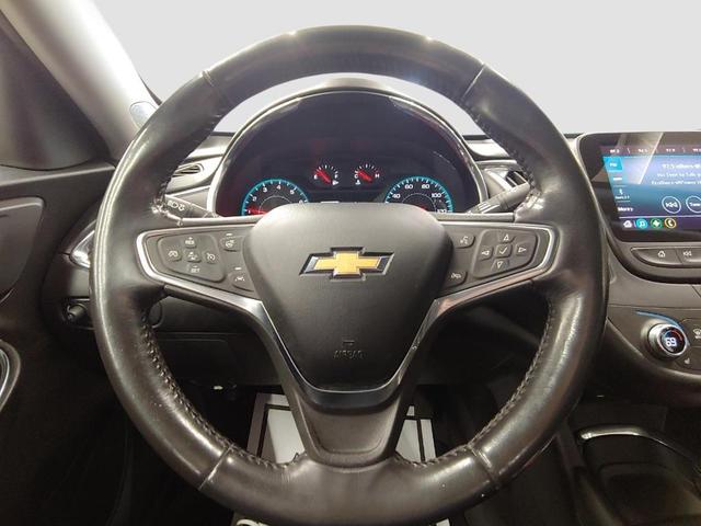 Photo of 2019 Mosaic Black Metallic Chevrolet Malibu