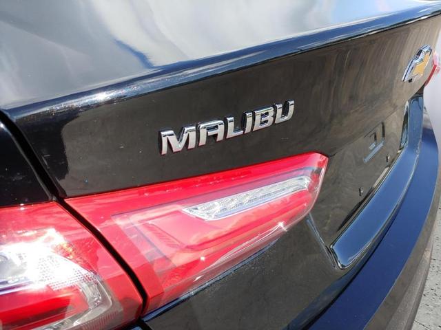 Photo of 2019 Mosaic Black Metallic Chevrolet Malibu