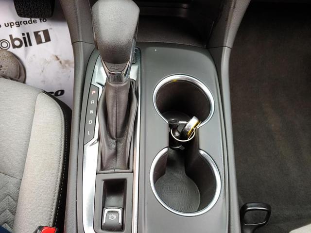 Photo of 2023 Summit White Chevrolet Equinox