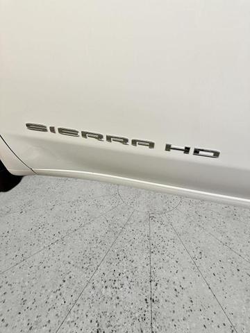 Photo of 2025 Summit White GMC Sierra 3500