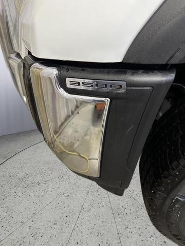 Photo of 2025 Summit White GMC Sierra 3500