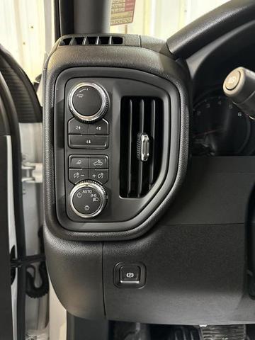 Photo of 2025 Summit White GMC Sierra 3500