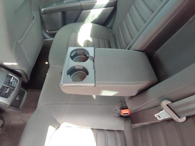 Photo of 2019 Oxford White Ford Fusion