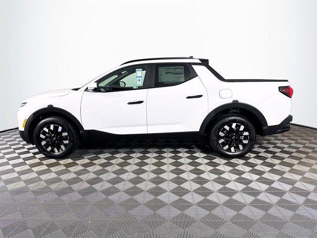 Photo of 2025 Atlas White Hyundai SANTA CRUZ