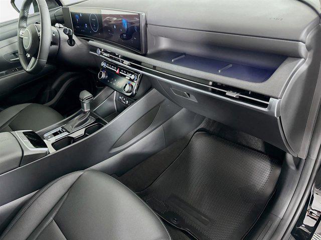 Photo of 2025 Phantom Black Hyundai TUCSON