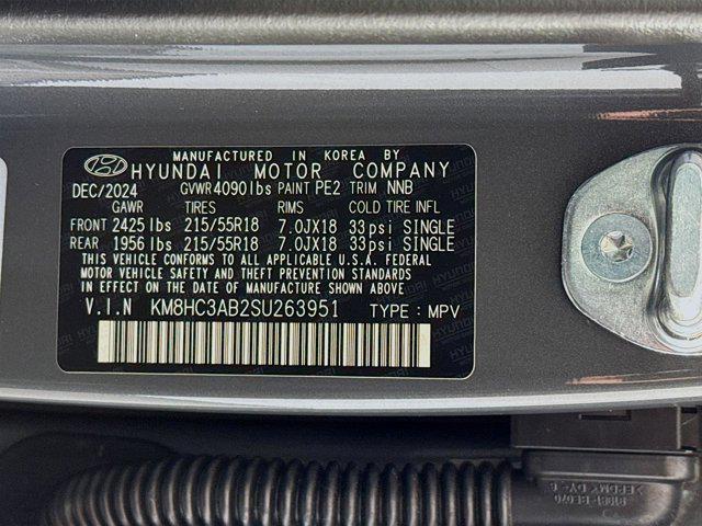 Photo of 2025 Ecotronic Gray Pearl Hyundai KONA