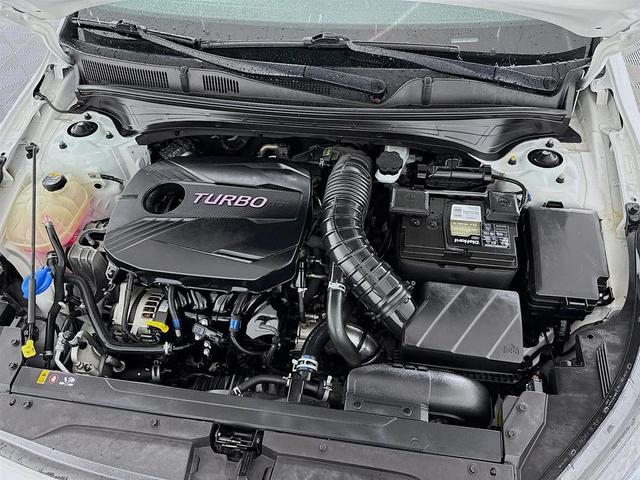 Photo of 2022 Snow White Pearl Kia Forte
