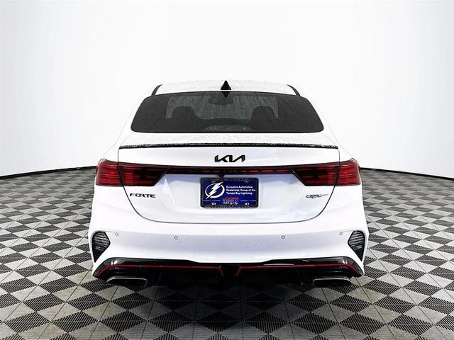Photo of 2022 Snow White Pearl Kia Forte