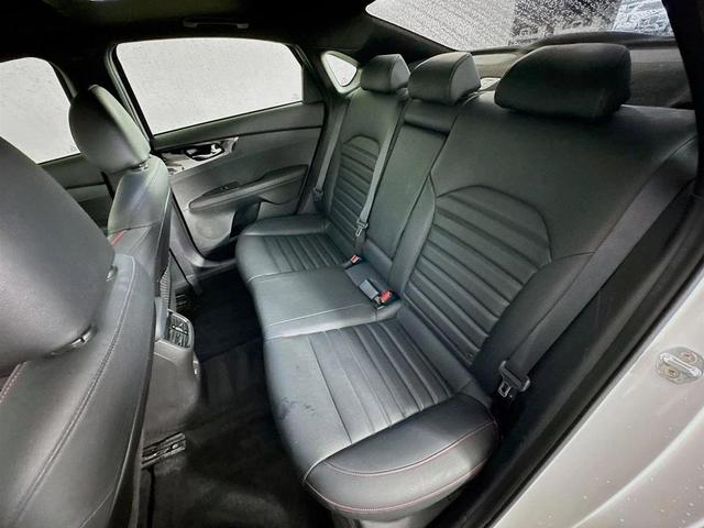 Photo of 2022 Snow White Pearl Kia Forte
