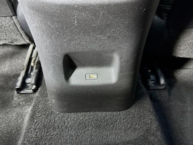 Photo of 2022 Snow White Pearl Kia Forte