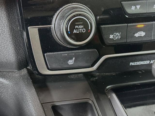 Photo of 2018 White Diamond Pearl Honda CR-V