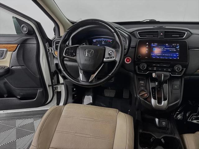Photo of 2018 White Diamond Pearl Honda CR-V