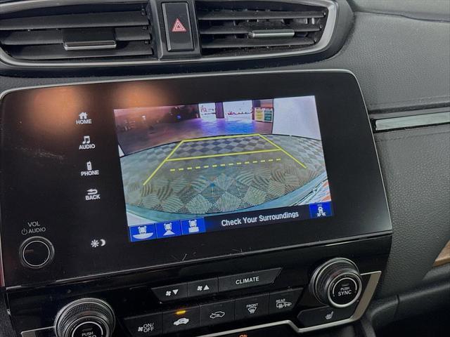 Photo of 2018 White Diamond Pearl Honda CR-V