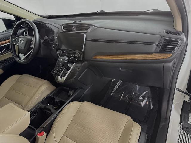Photo of 2018 White Diamond Pearl Honda CR-V