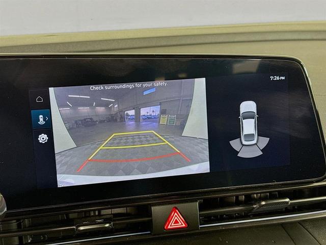 Photo of 2023 Lunar White Hyundai ELANTRA N